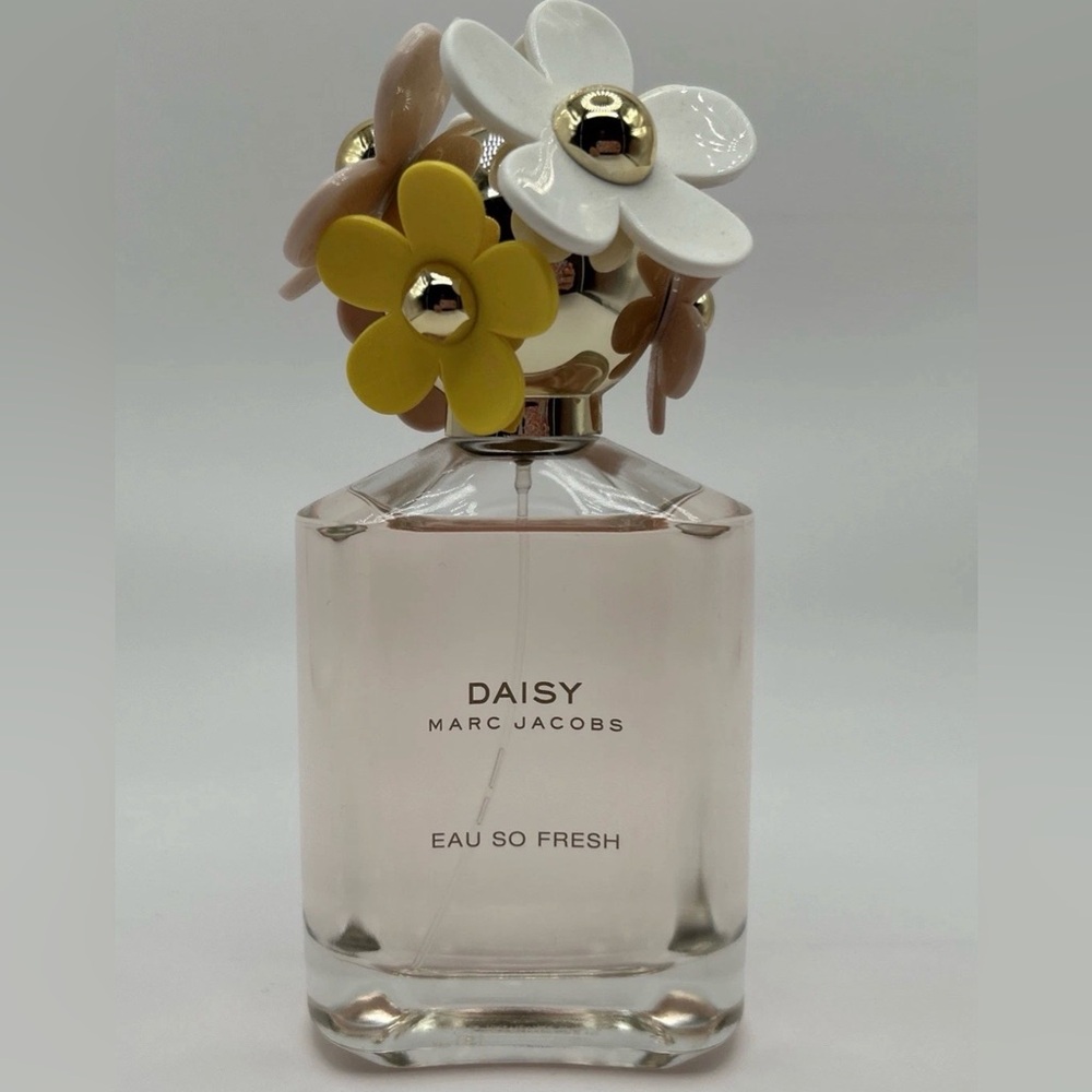 Marc Jacobs Daisy Eau So Fresh Women's Eau de Toilette EDT Spray Perfume 4.2 oz